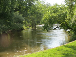 Flood warnings continue for the Brandywine, but heavy rain has moved out of the area, county officials report.