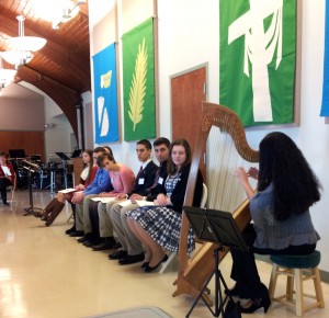 Fellow award-winner Heidi Maria Weston entertains the group of teens selected to win the Chester County Chapter of National Daughters of the American Revolution Good Citizen Award.